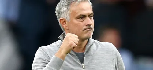 José Mourinho se ramasse comme jamais à Wembley ! (Vidéo)