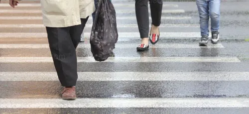 Sécurité routière : refuser la priorité à un piéton va coûter très...