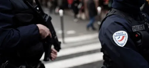 Paris : enquête après des accusations de viol dans une classe de...