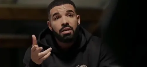 Pour la toute première fois, Drake parle de son fils caché !
