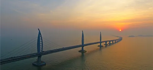 Chine : ouverture du pont le plus grand au monde !