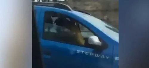 Pris en flagrant délit en plein rapport sexuel au volant : Ce...