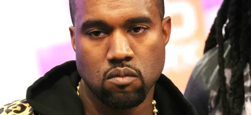 Kanye West tweet accidentellement une photo osée de Kim K ! (photo)