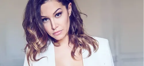 Vald : Cara Saint-Germain, la célèbre actrice X rêve de lui..