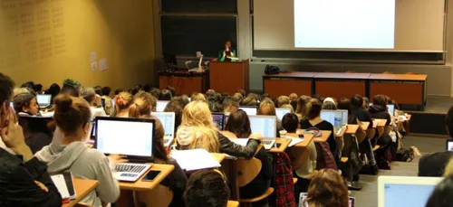 France : l'université va bientôt devenir très chère !