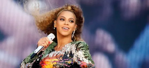 Beyoncé : sa folle performance à la cérémonie d'honneur de Nelson...