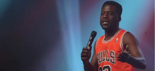 Insulté de « Sale noir » sur scène, cette humoriste va vous...