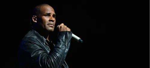 R.Kelly : de nouvelles révélations aggravent son cas ! (Vidéo)