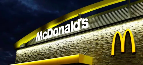 McDonald's va distribuer des cheese gratuitement !