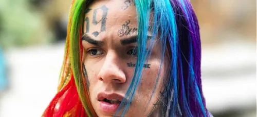 Tekashi69 : gros coup dur, son avocat est suspendu !