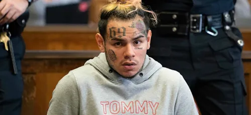 Tekashi69 : un documentaire va bientôt sortir ! (Vidéo)