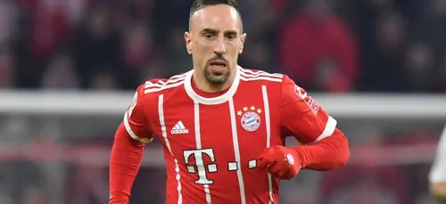 Franck Ribéry : il dévoile le visage de son bébé ! (Photo)