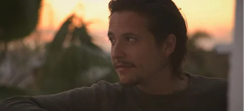 Nekfeu casse internet et annonce un nouvel album !