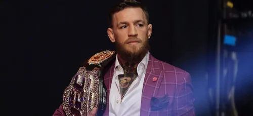 Conor McGregor : il construit des maisons pour les sans-abris !...