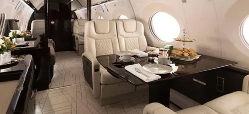 Vacances : une ligne de jets privés ouvre entre Ibiza et Mykonos...