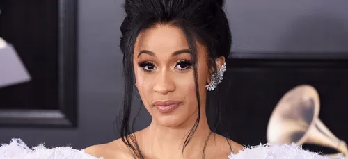 Cardi B : elle donne des conseils sexe ! (Vidéo)