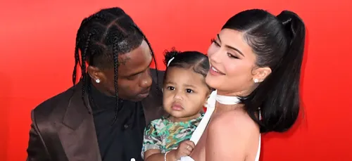 Travis Scott, infidèle à Kylie Jenner ? Il réagit aux rumeurs !