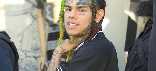 6ix9ine : libéré pour fêter Noël en famille ?
