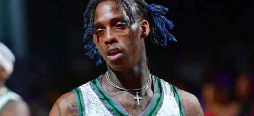 Le rappeur Famous Dex, pris d'une crise d'épilepsie en plein...