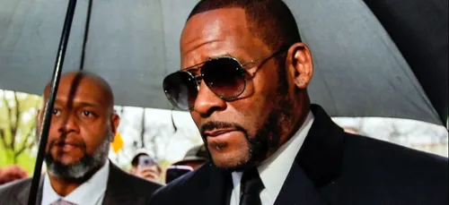 R.Kelly : il est accusé de corruption pour son mariage avec une...