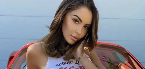 Nabilla et Jazz se croisent dans un grand hôtel parisien ! [PHOTO]