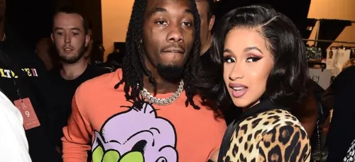 Offset : il agresse violemment un homme qui asperge Cardi B de...