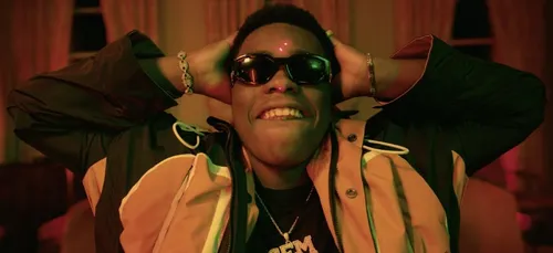 Brvmsoo de retour avec 4keus pour « Sale Boulot » ! [VIDEO]