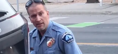 Derek Chauvin : qui est le policier accusé du meurtre de George...