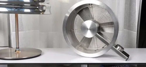 Canicule : Pourquoi il ne faut pas dormir avec un ventilateur allumé ?