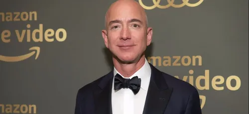 Jeff Bezos : le fondateur d'Amazon bat des records de richesse [PHOTO]