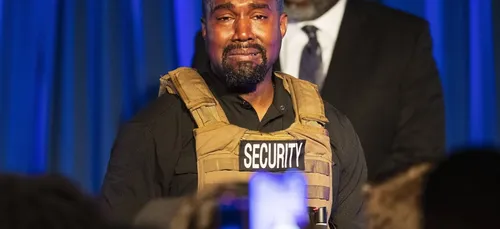 « J'ai failli tuer ma fille ! » Kanye West se confesse en meeting à...