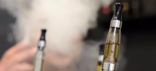 Covid-19: fumer, bientôt interdit dans les rues en France ?