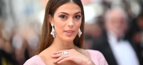 Iris Mittenaere : « Y'a pas que la taille qui compte »