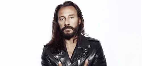 Bob Sinclar pose entièrement nu sur Instagram (Photo)
