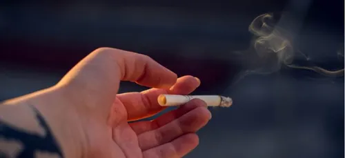 Cigarette : bientôt interdite dans les parcs et jardins publics ?