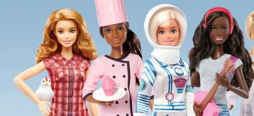 Une nouvelle Barbie « ingénieure en robotique » pour inspirer les...
