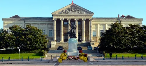 Cholet : il frappe sa conjointe, enceinte de 7 mois