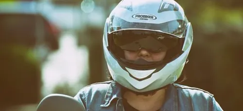 Un jeune se fait renverser par une star et trouve ça « cool » (Photos)