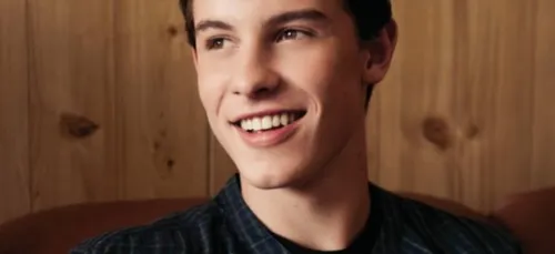 Shawn Mendes : son duo surprise avec Justin Timberlake séduit les...