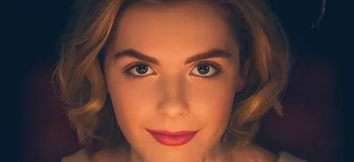 « Sabrina l'apprentie sorcière » : les premières images du chat...