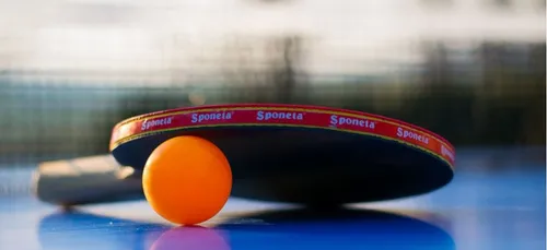 Tours : une partie de ping-pong pour trouver un emploi !