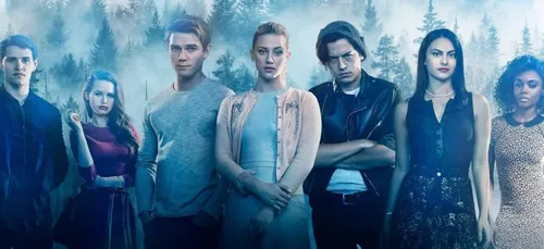 « Riverdale » : quand une actrice se maquille avec son pancake (Vidéo)