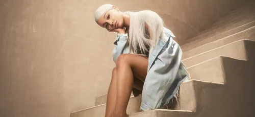 Ariana Grande dévoile sa lettre déchirante écrite après l’attentat...