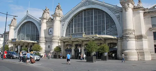 Centre-Val de Loire : le Grand débat national entre en gares !