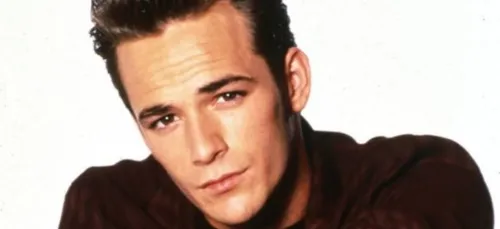 Luke Perry, Dylan de la série "Beverly Hills", est mort à l’âge de...