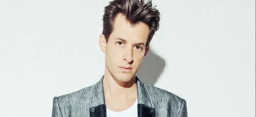 Pourquoi Mark Ronson ne peut pas écouter de musique dans l'intimité