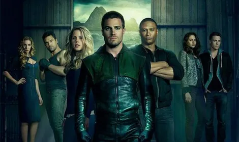 Arrow : les acteurs en larmes sur le tournage du dernier épisode...