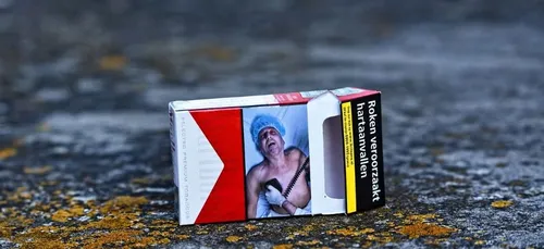 Amputé, il se découvre sur des paquets de cigarettes sans son...
