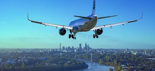 Une étudiante saute d'un avion en plein vol sous les yeux de son amie