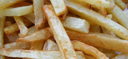 Attention, manger trop de frites et de chips peut rendre aveugle !